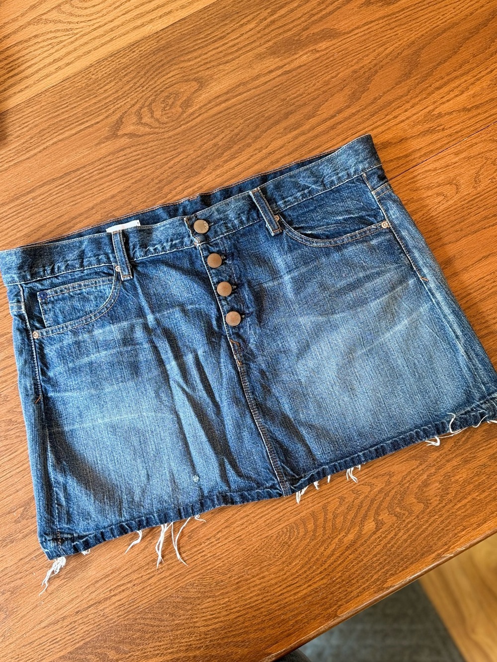 GAP Blue Denim Raw-edge Mini Skirt with Button Front SZ 32/14 100% Cotton